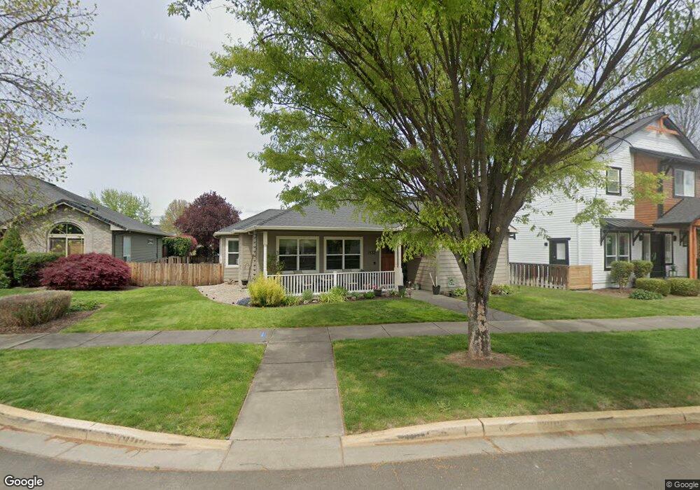 1132 Grouse Ridge Dr, Central Point, OR 97502 - photo 1