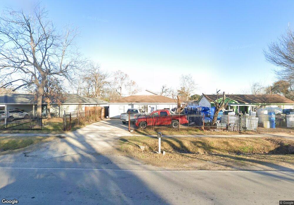 11230 Bentley St, Houston, TX 77093 - photo 1