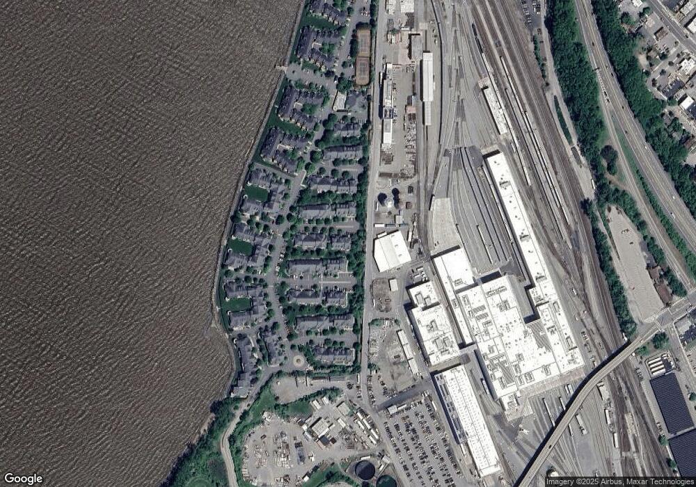 1609 Half Moon Bay Dr, Croton On Hudson, NY 10520 - photo 1