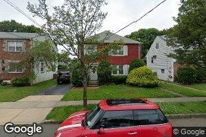 81 Graywood Rd Unit First, Port Washington, NY 11050