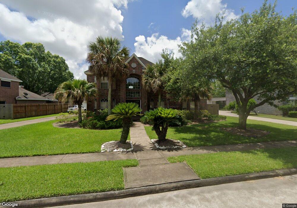 1612 Orlando St, Friendswood, TX 77546 - photo 1