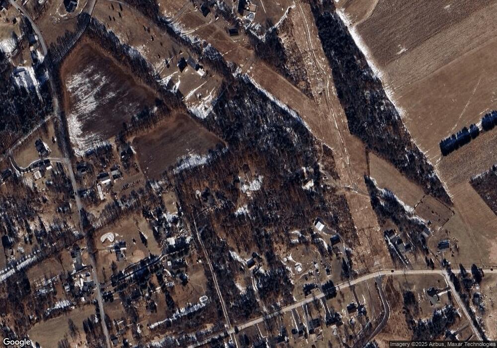 1070 Sleepy Hollow Rd, Pennsburg, PA 18073 - photo 1