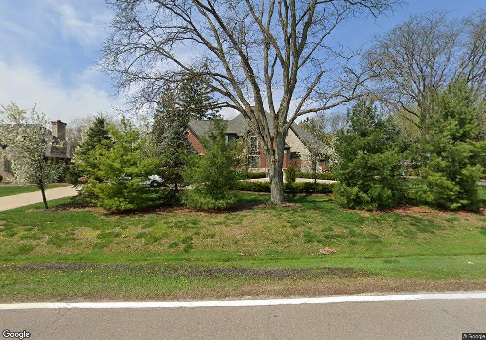 4400 Squirrel Rd, Bloomfield Hills, MI 48304 - photo 1