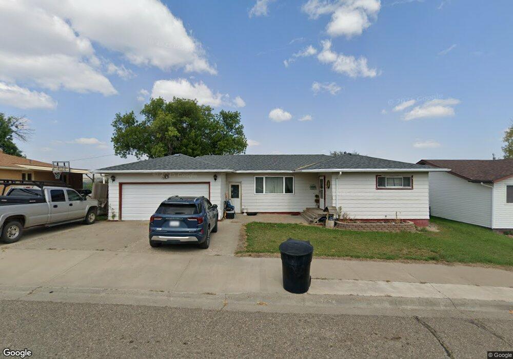 1105 7th St, Havre, MT 59501 - photo 1