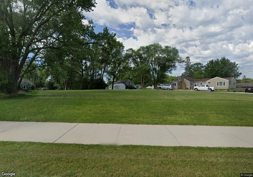 5425 University Ave, Cedar Falls, IA 50613 - photo 1