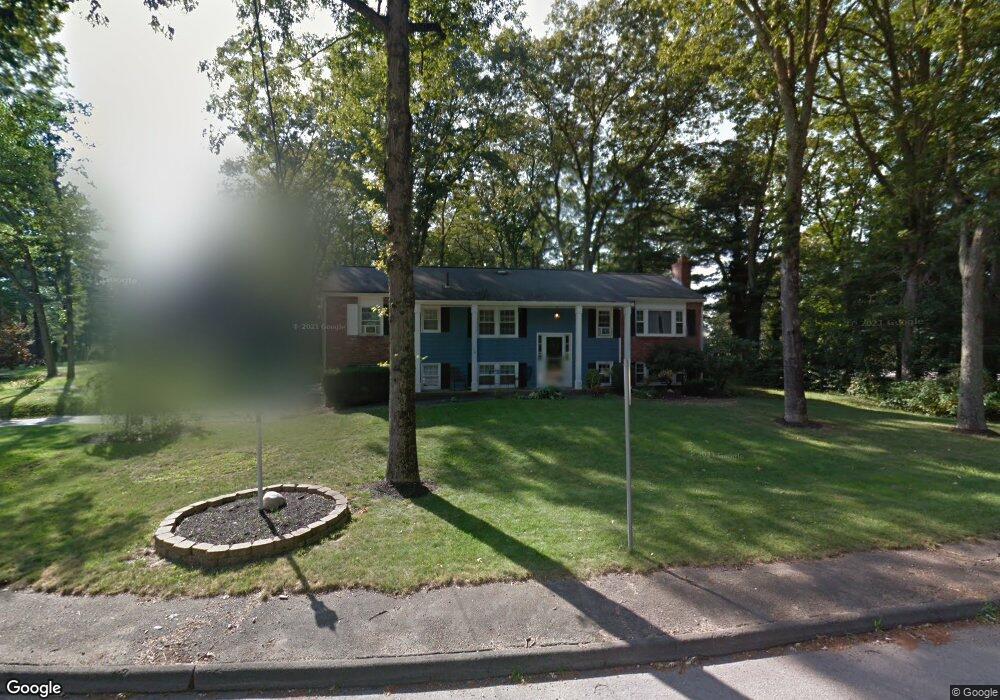 10 Donny Dr, Franklin, MA 02038 - photo 1