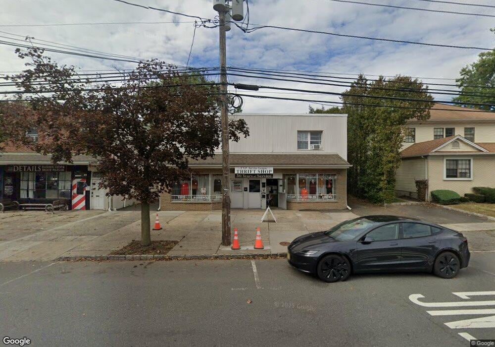 1741 E 2nd St, Scotch Plains, NJ 07076 - photo 1