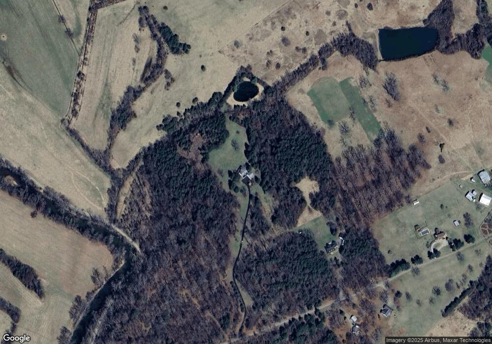 26136 Fincher Dr, Rapidan, VA 22733 - photo 1