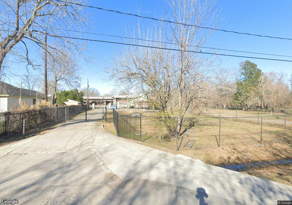 2521 Lone Oak Rd, Houston, TX 77093 - photo 1