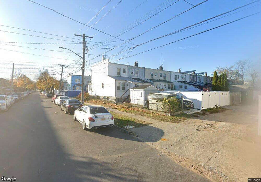 118-59 154th St, Jamaica, NY 11434 - photo 1