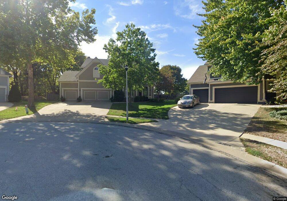 7038 Alden St, Shawnee, KS 66216 - photo 1