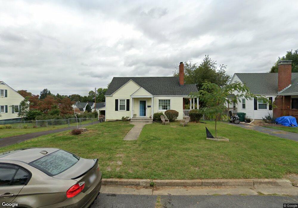 1409 Mulberry St, Waynesboro, VA 22980 - photo 1