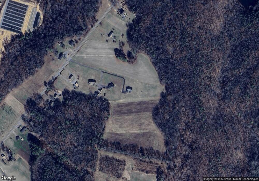 4860 Leedstown Rd, Colonial Beach, VA 22443 - photo 1