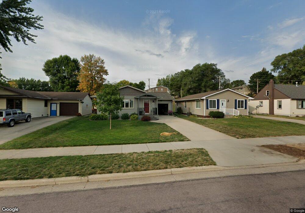 1517 N Jefferson St, New Ulm, MN 56073 - photo 1