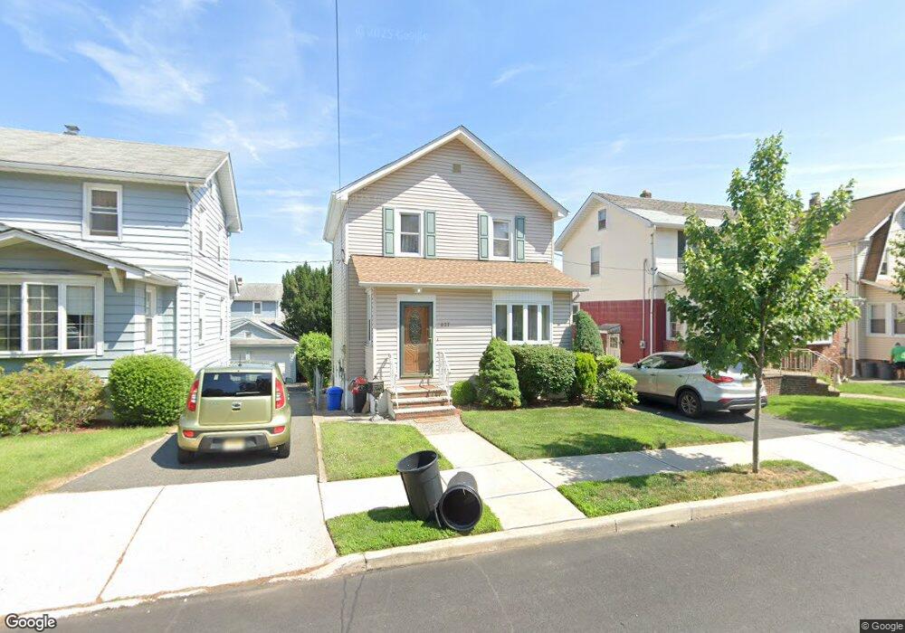 627 7th St, Carlstadt, NJ 07072 - photo 1