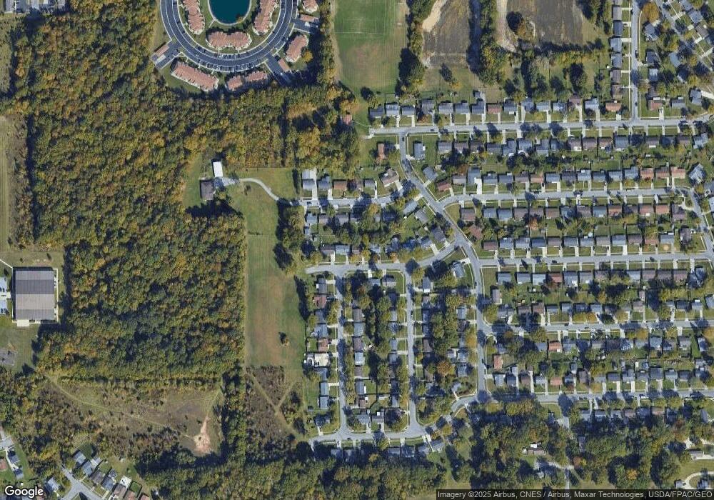 724 Westbrook Dr, Lima, OH 45801 - photo 1