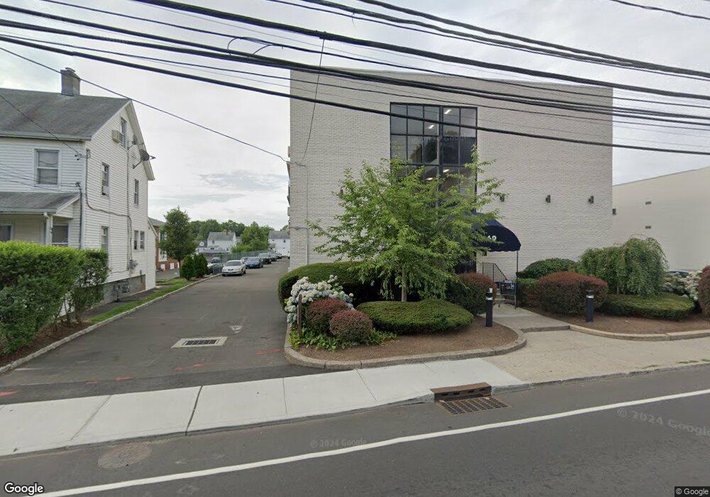 69 Cove Rd unit C4, Stamford, CT 06902 - photo 1