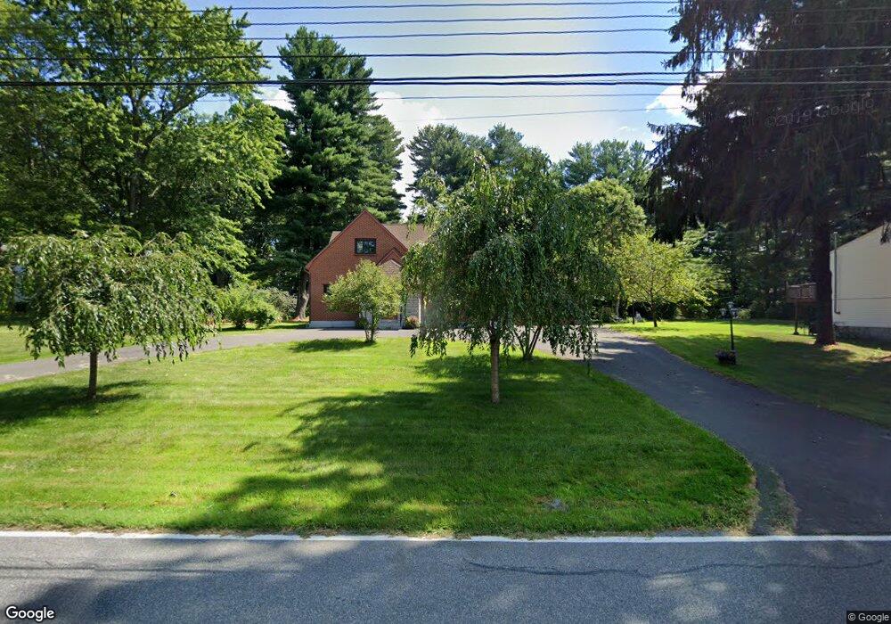 608 Saint David's Ln, Niskayuna, NY 12309 - photo 1