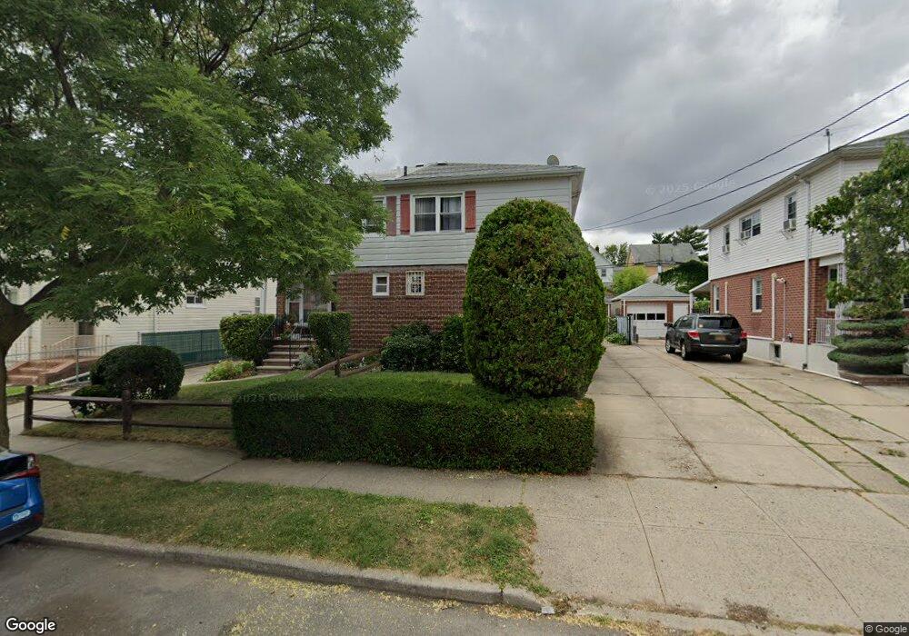 4608 190th St, Flushing, NY 11358 - photo 1