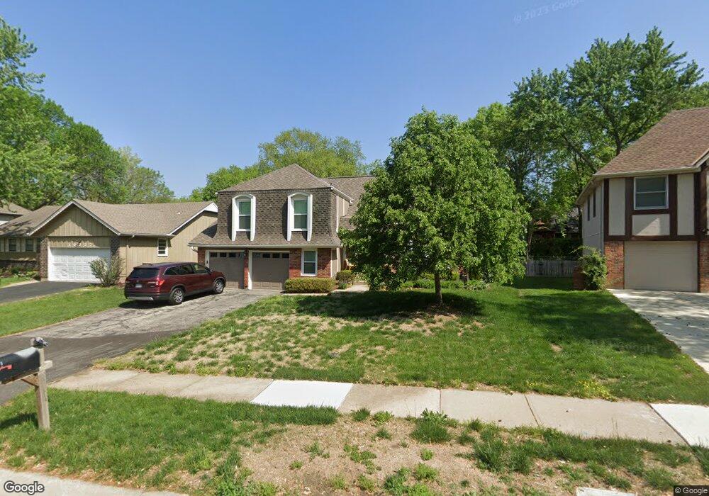 10229 Noland Rd, Lenexa, KS 66215 - photo 1