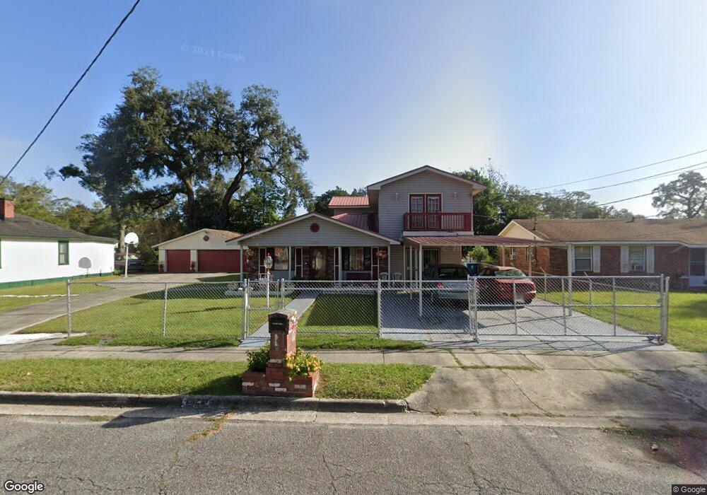 2324 Bartow St, Brunswick, GA 31520 - photo 1