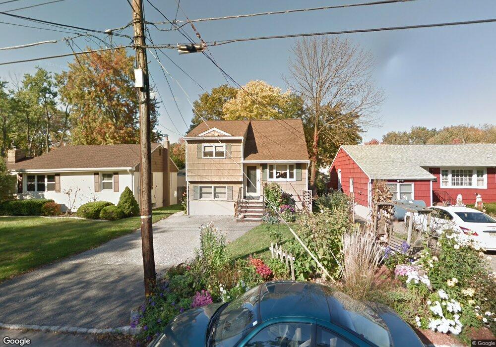 4 Maple Ln, Lake Hiawatha, NJ 07034 - photo 1