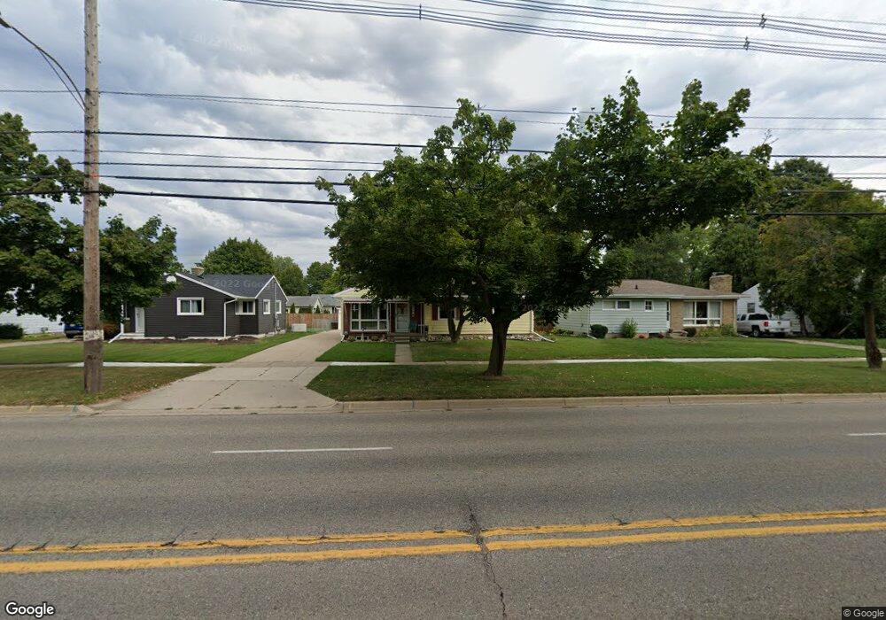 3414 W Willow St, Lansing, MI 48917 - photo 1