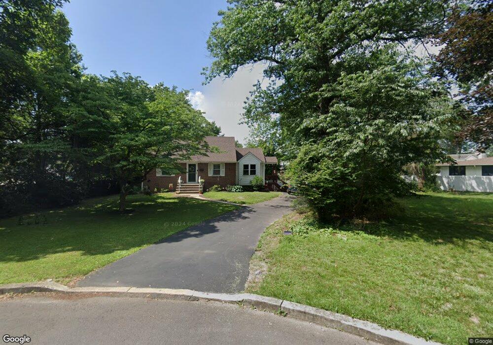 105 Valpeck Ave, Raritan, NJ 08869 - photo 1