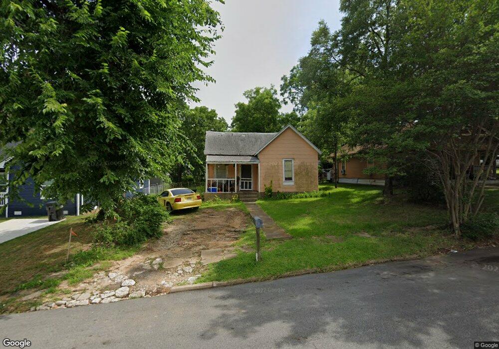 226 E Texas St, Denison, TX 75021 - photo 1