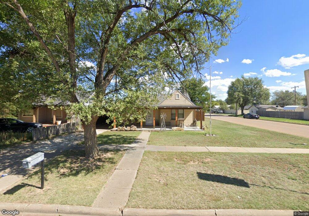521 Zauk Ave, Dumas, TX 79029 - photo 1