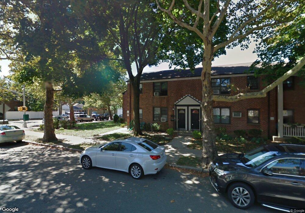 69-56 197th St, Fresh Meadows, NY 11365 - photo 1