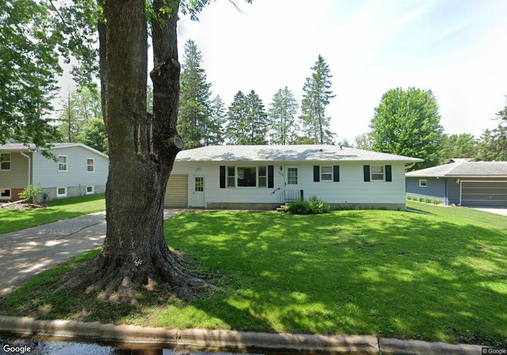 736 2nd Ave, Zumbrota, MN 55992 - photo 1