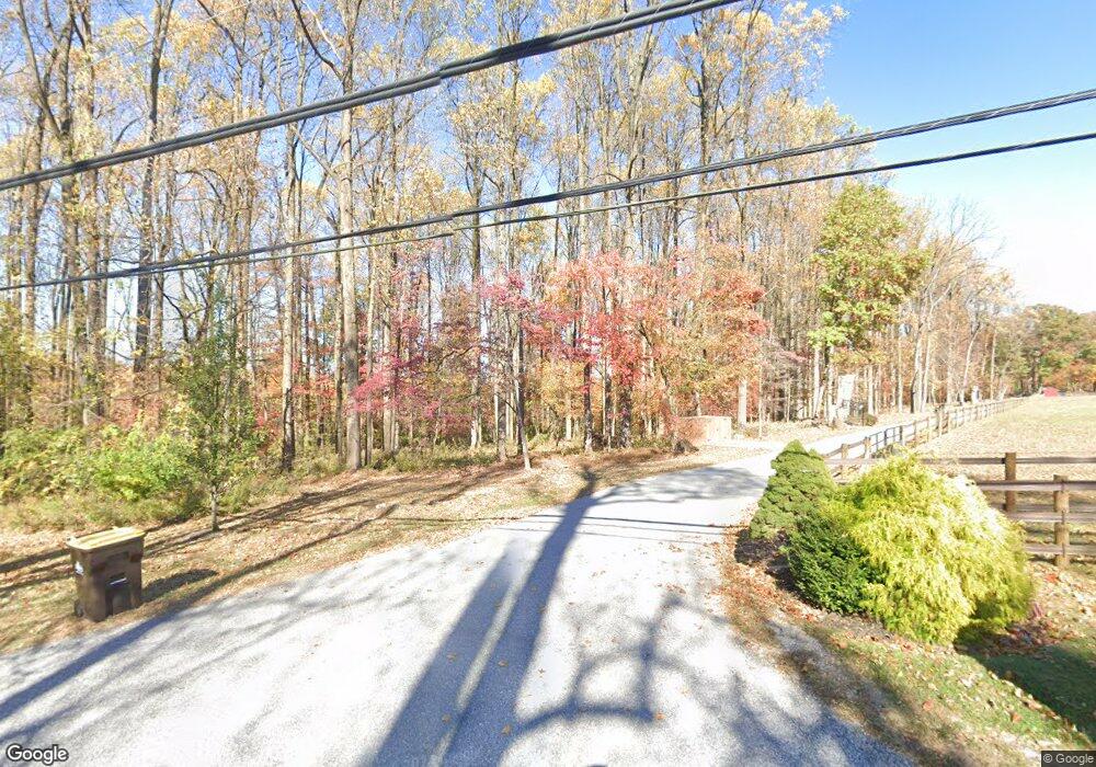 8 Hillsover Ln, Malvern, PA 19355 - photo 1