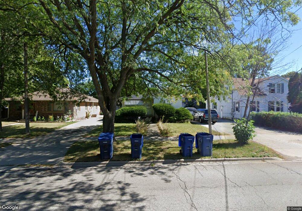 101 N Jackson St, Waukegan, IL 60085 - photo 1