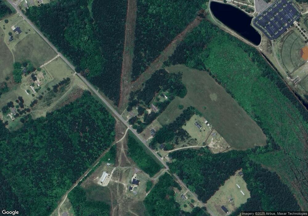 609 Deschamps Rd, Sumter, SC 29154 - photo 1