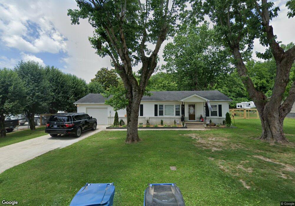 133 Walker St, Manchester, TN 37355 - photo 1
