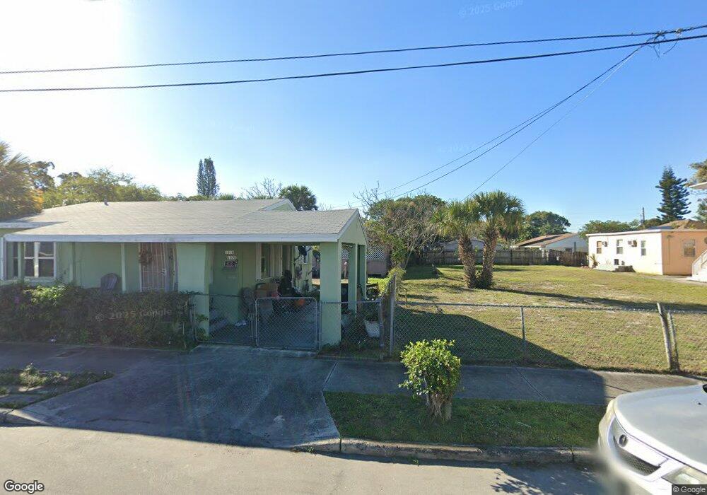 1020 20th St, West Palm Beach, FL 33407 - photo 1