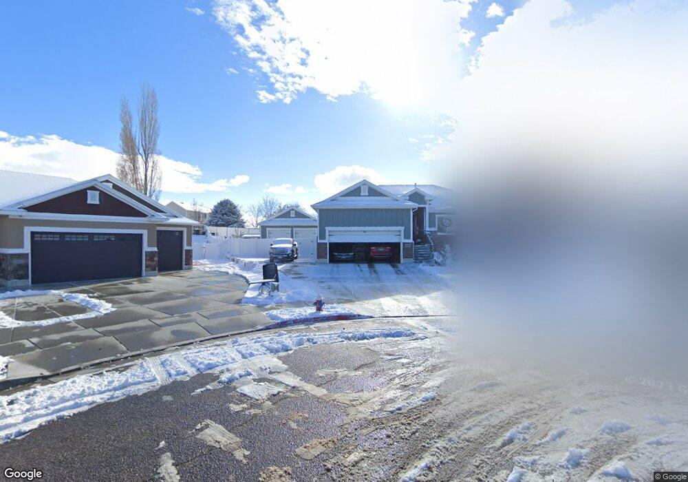 4048 S 2225 W unit 77, Roy, UT 84067 - photo 1