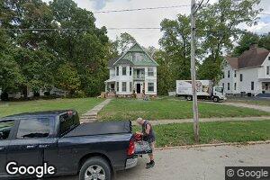 875 7th St, Charleston, IL 61920