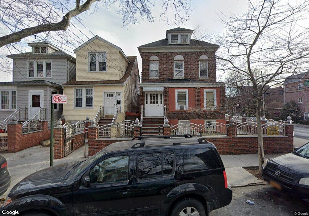 824-826 Neill Ave, Bronx, NY 10462 - photo 1