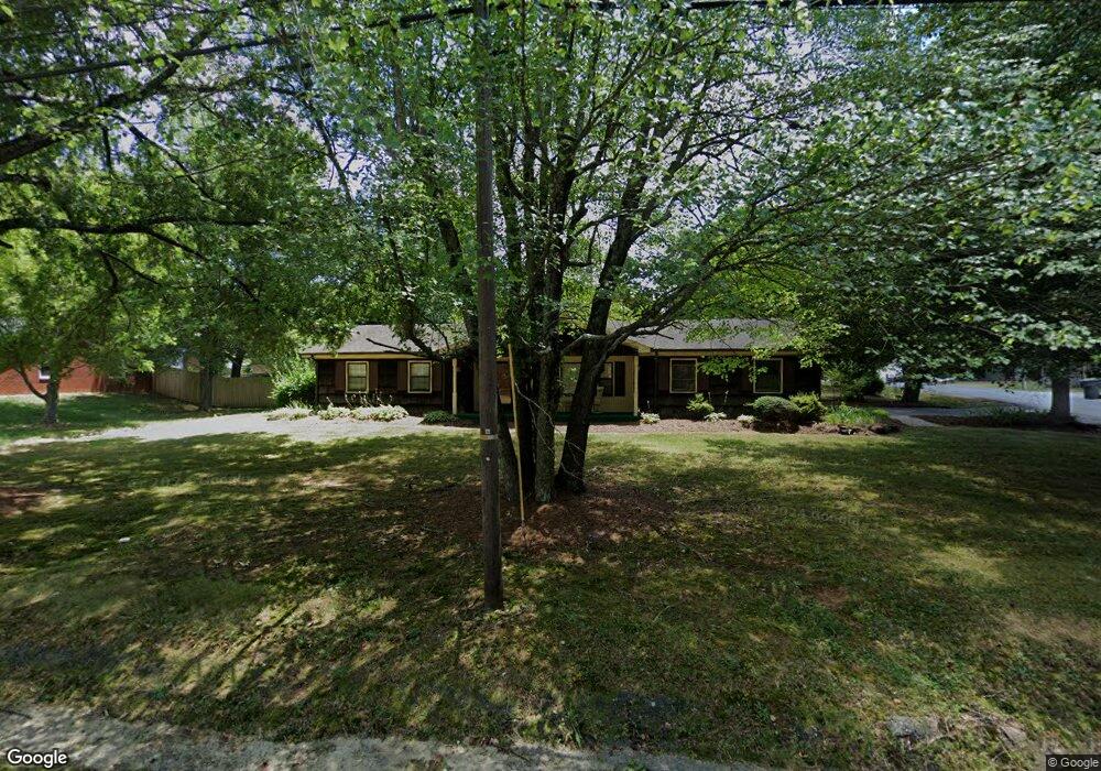 202 Ridge St, Asheboro, NC 27205 - photo 1