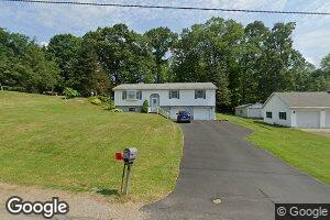 198 Saint Charles St, Seneca, PA 16346