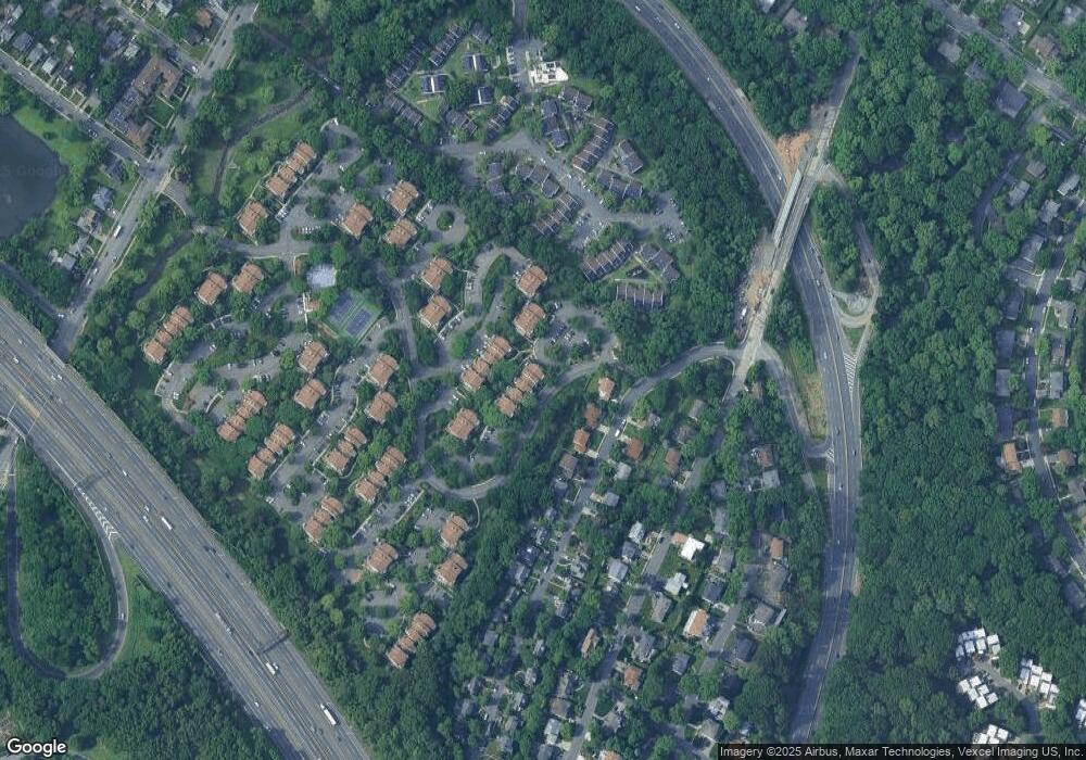 30 Mallard Ct unit 138, Englewood, NJ 07631 - photo 1