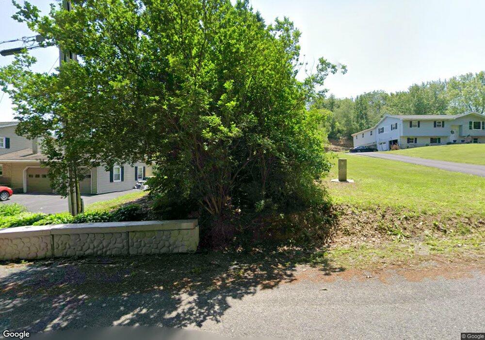 4348 Clover Hollow Rd, Slatington, PA 18080 - photo 1