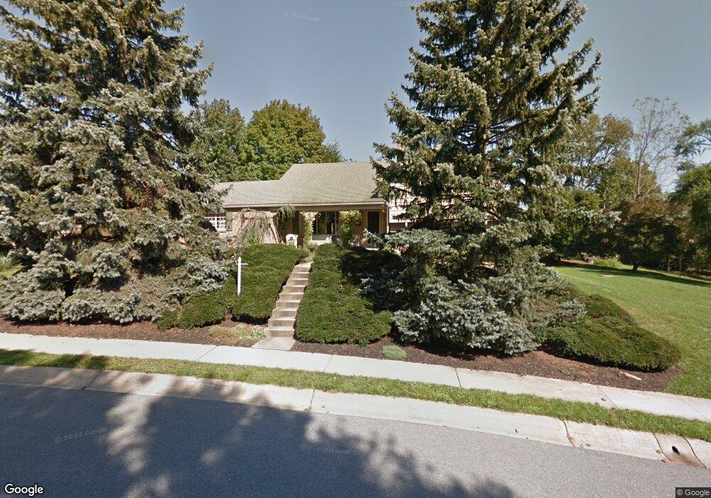 903 Ivy Ln, Reading, PA 19610 - photo 1