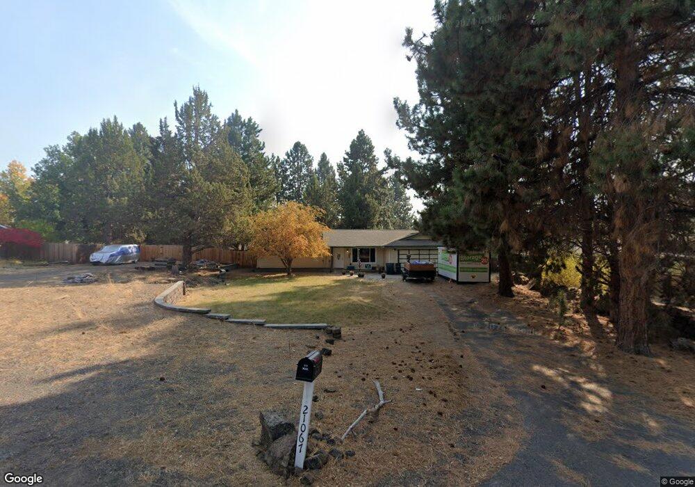 21067 Thomas Dr, Bend, OR 97702 - photo 1