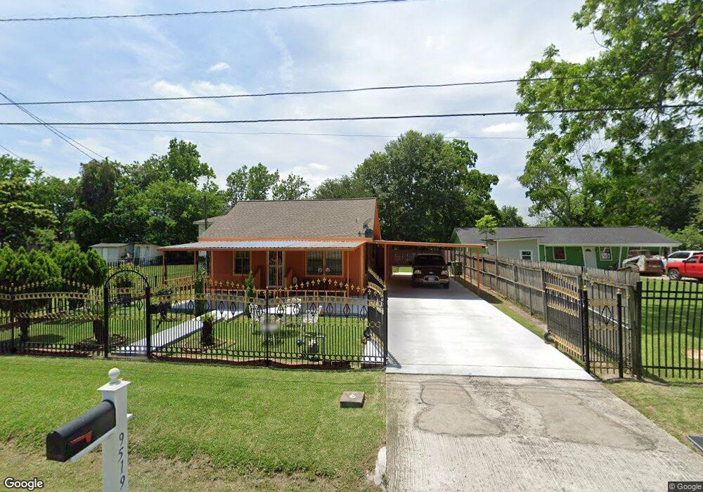 9519 Berkshire St, Houston, TX 77093 - photo 1