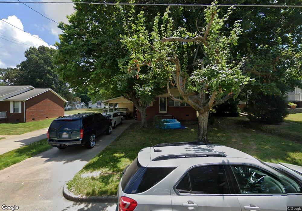 941 Macon St, Asheboro, NC 27203 - photo 1