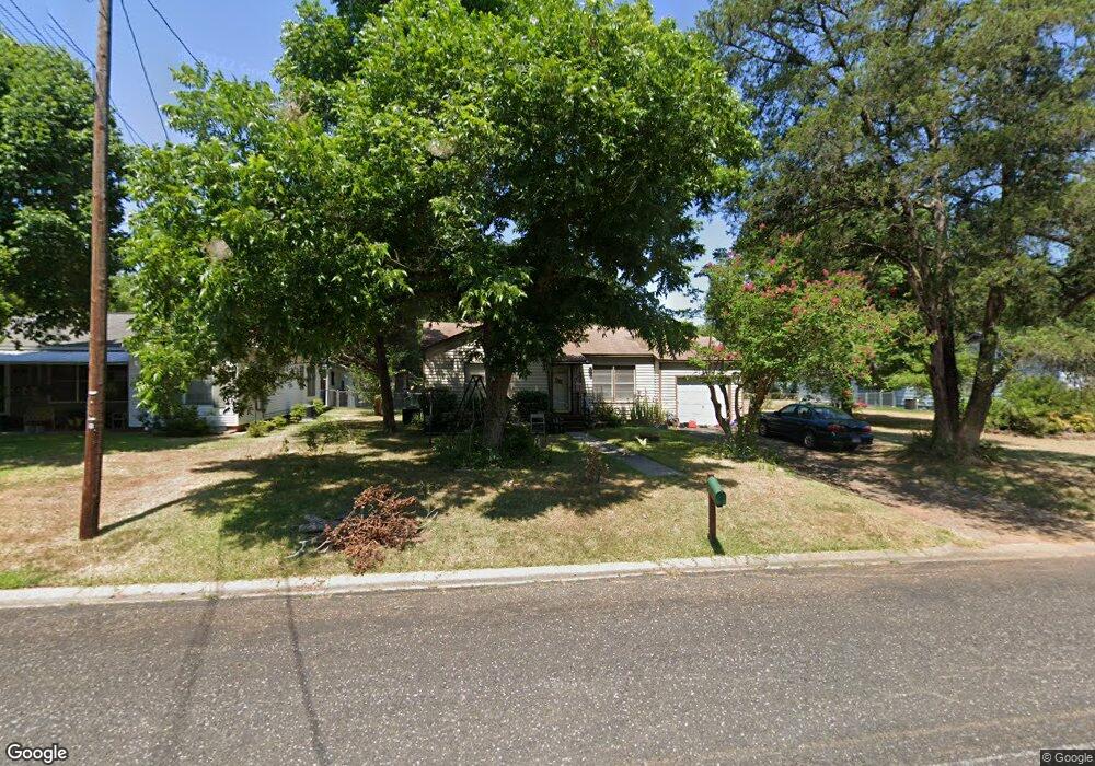 3111 Broadway Blvd, Kilgore, TX 75662 - photo 1