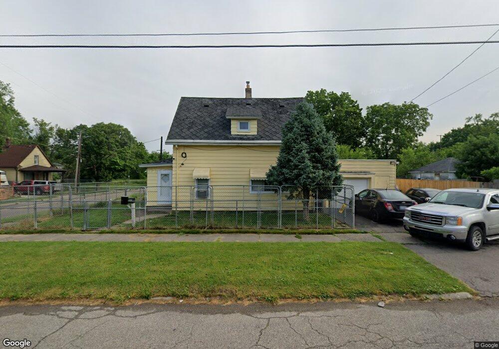 1502 N Franklin Ave, Flint, MI 48506 - photo 1